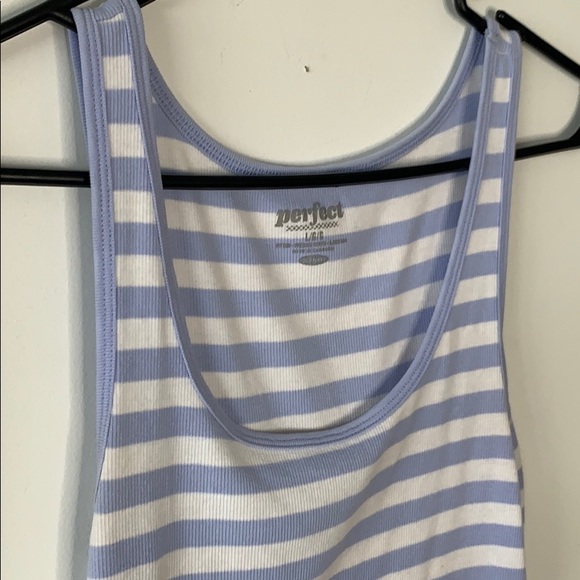 2 Old Navy Tank Tops - Picture 4 of 6